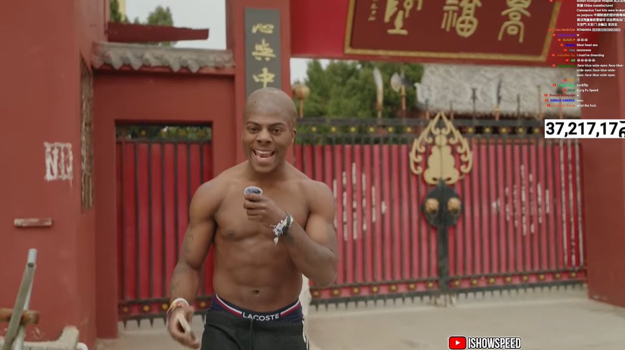 光頭造型！Speed中國行來到鄭州少林寺，上香拜佛學(xué)功夫
